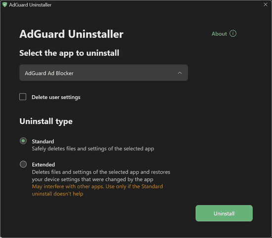 Скриншот окна деинсталляции AdGuard, где пользователь выбирает 'AdGuard Ad Blocker', устанавливает стандартный тип удаления и нажимает кнопку 'Удалить' для подтверждения деинсталляции.